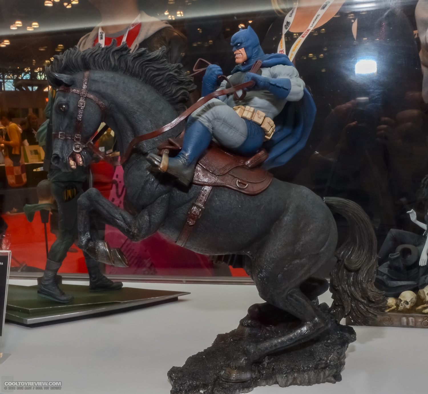 DC_Collectibles_NYCC-23.jpg