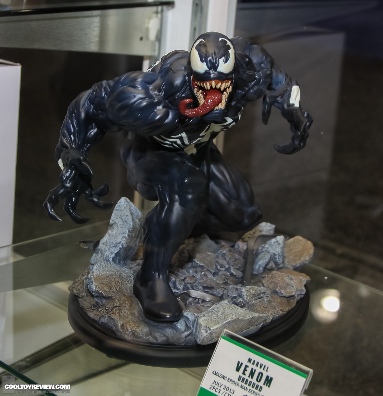 2013_International_Toy_Fair_Kotobukiya-14.jpg