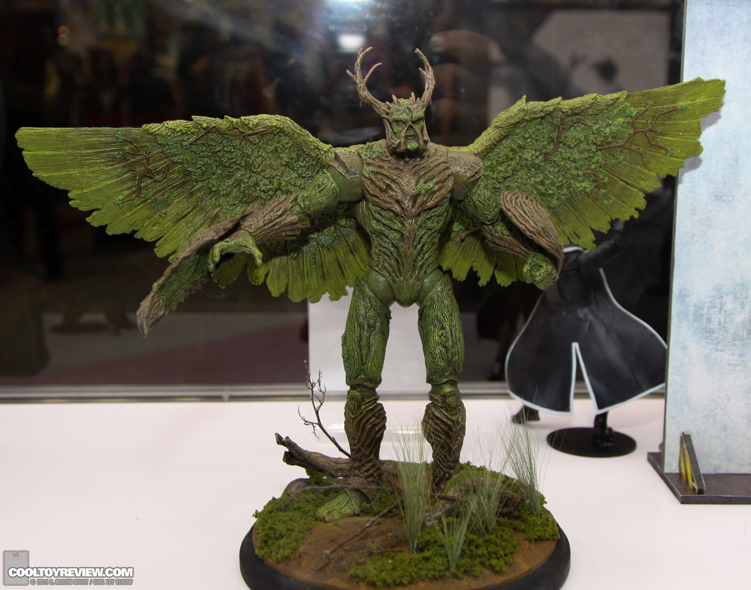 SDCC_2013_DC_Collectibles_Saturday-016.jpg