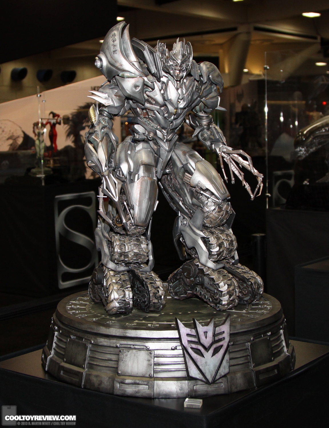 SDCC_2013_Sideshow_Collectibles_Saturday-046.jpg