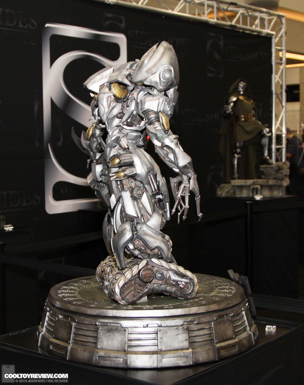 SDCC_2013_Sideshow_Collectibles_Saturday-048.jpg