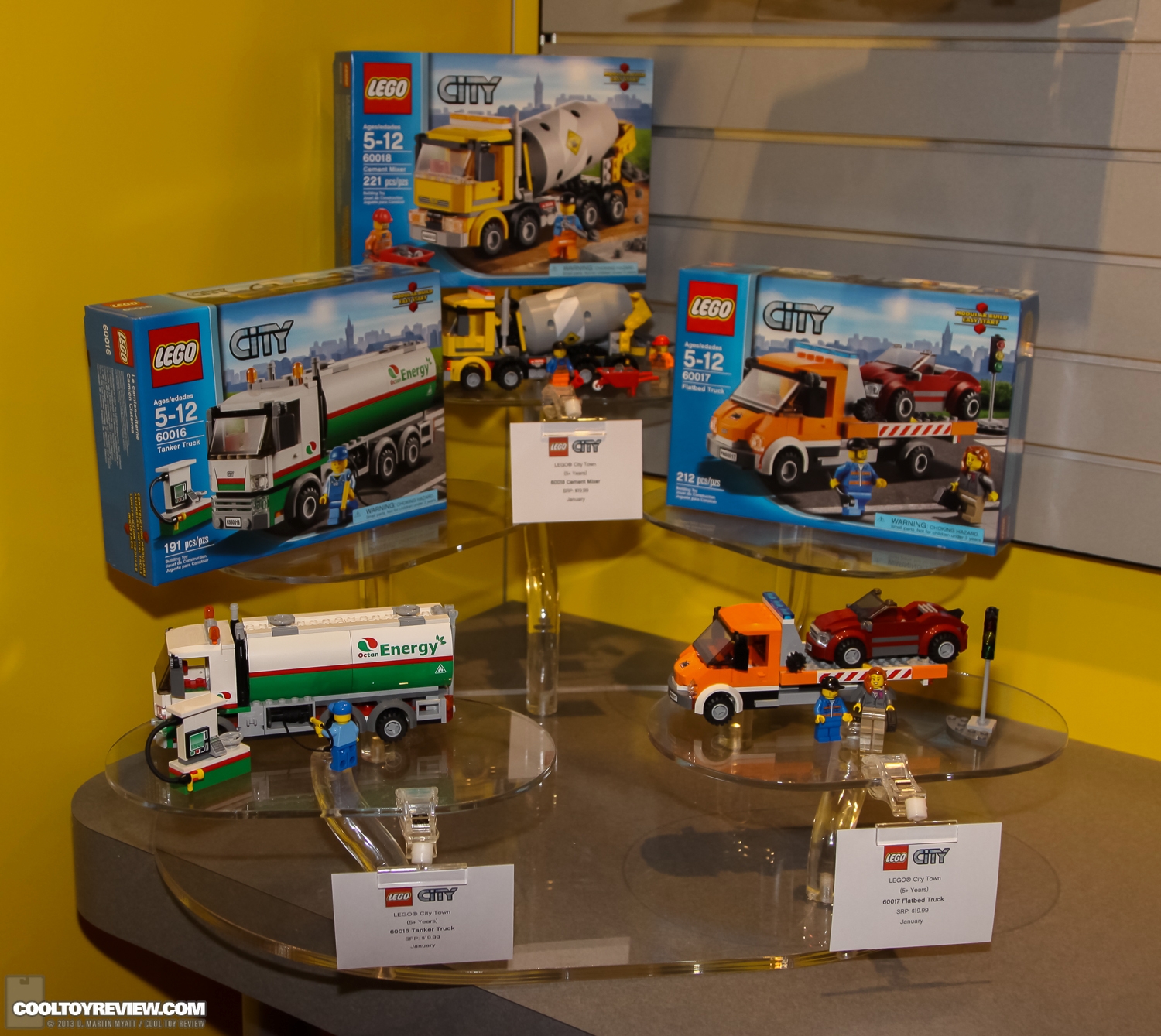 Hasbro_2013_International_Toy_Fair_LEGO-182.jpg