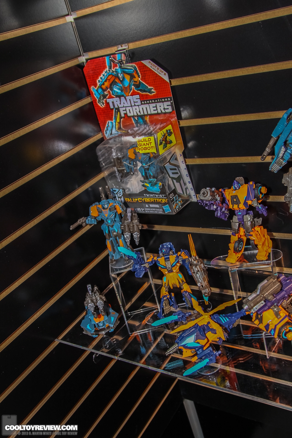 Hasbro_2013_International_Toy_Fair_Transformers-10.jpg