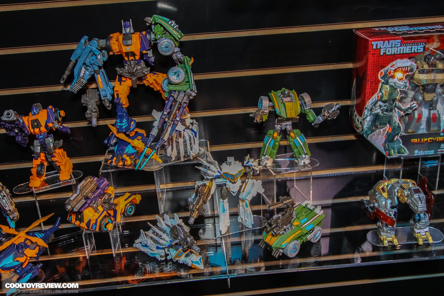 Hasbro_2013_International_Toy_Fair_Transformers-15.jpg