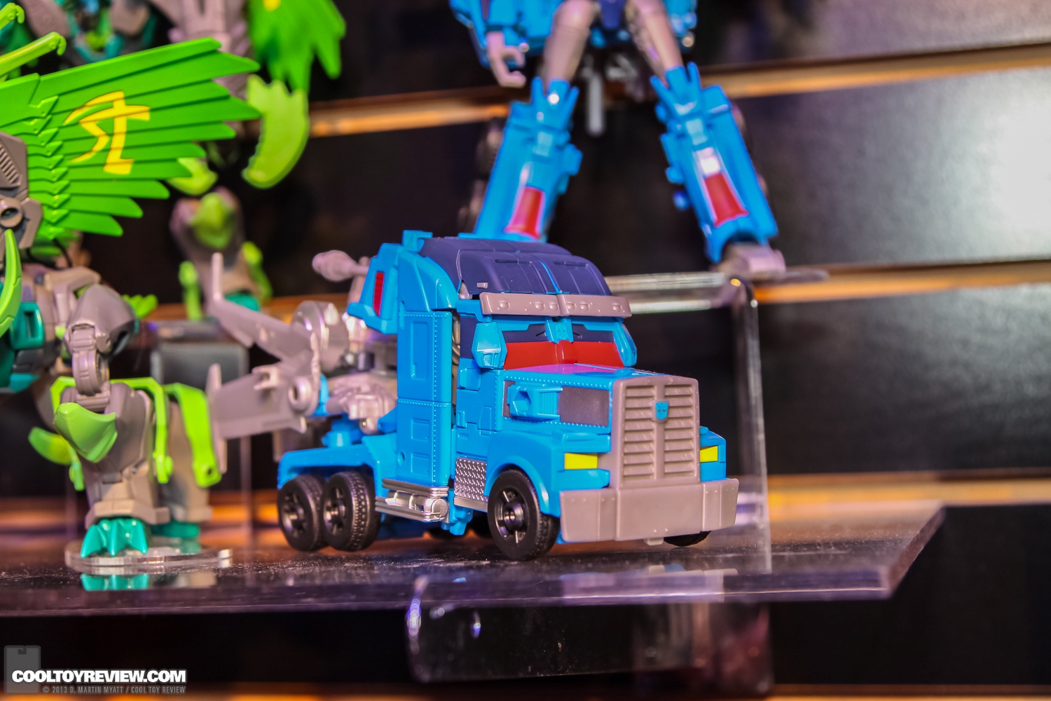 Hasbro_2013_International_Toy_Fair_Transformers-57.jpg