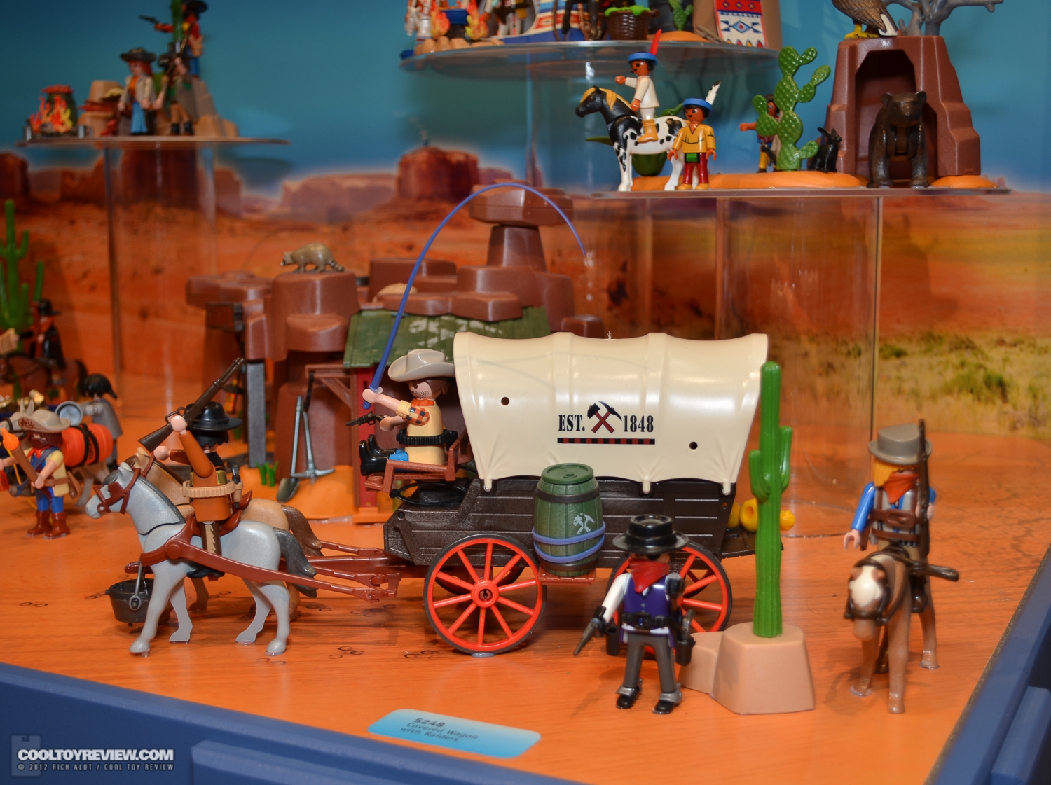 Toy-Fair-2013_Playmobil-10.JPG