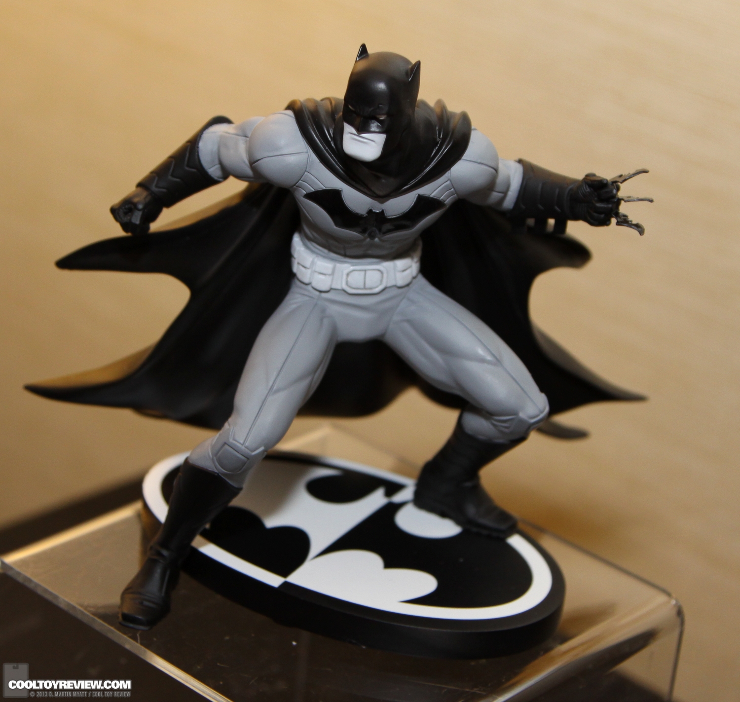 SDCC_2013_DC_Collectibles_Wed-009.jpg