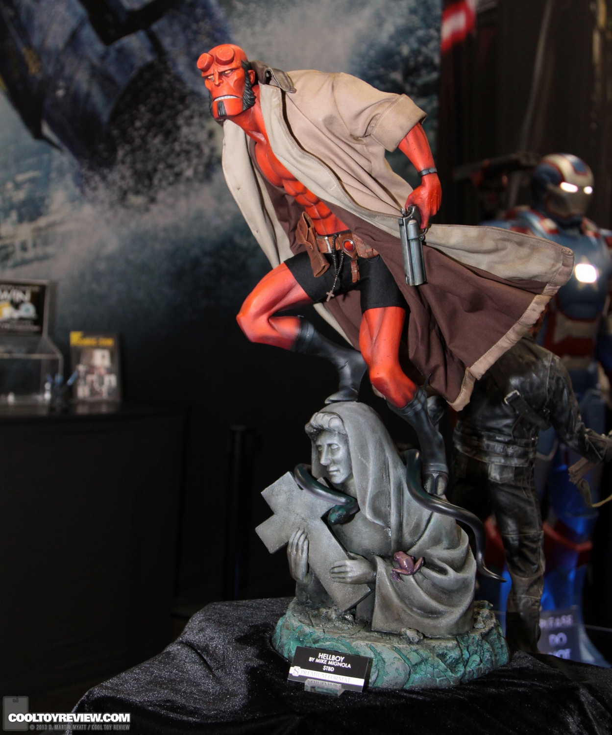 SDCC_2013_Sideshow_Collectibles_Thursday-002.jpg