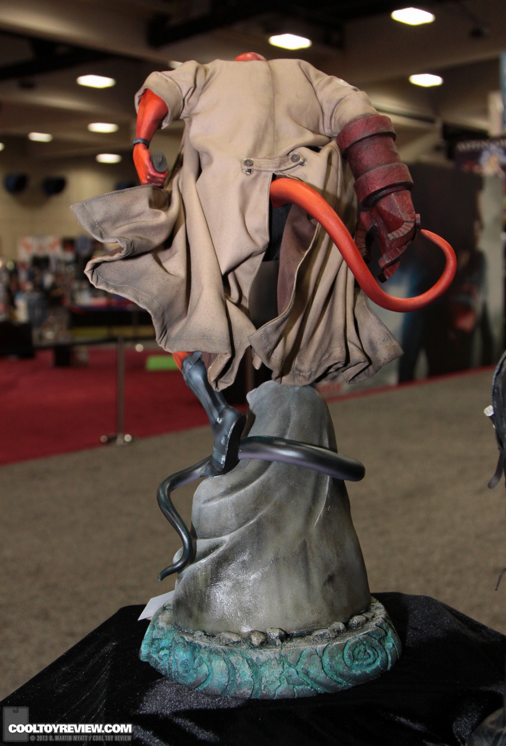 SDCC_2013_Sideshow_Collectibles_Thursday-003.jpg