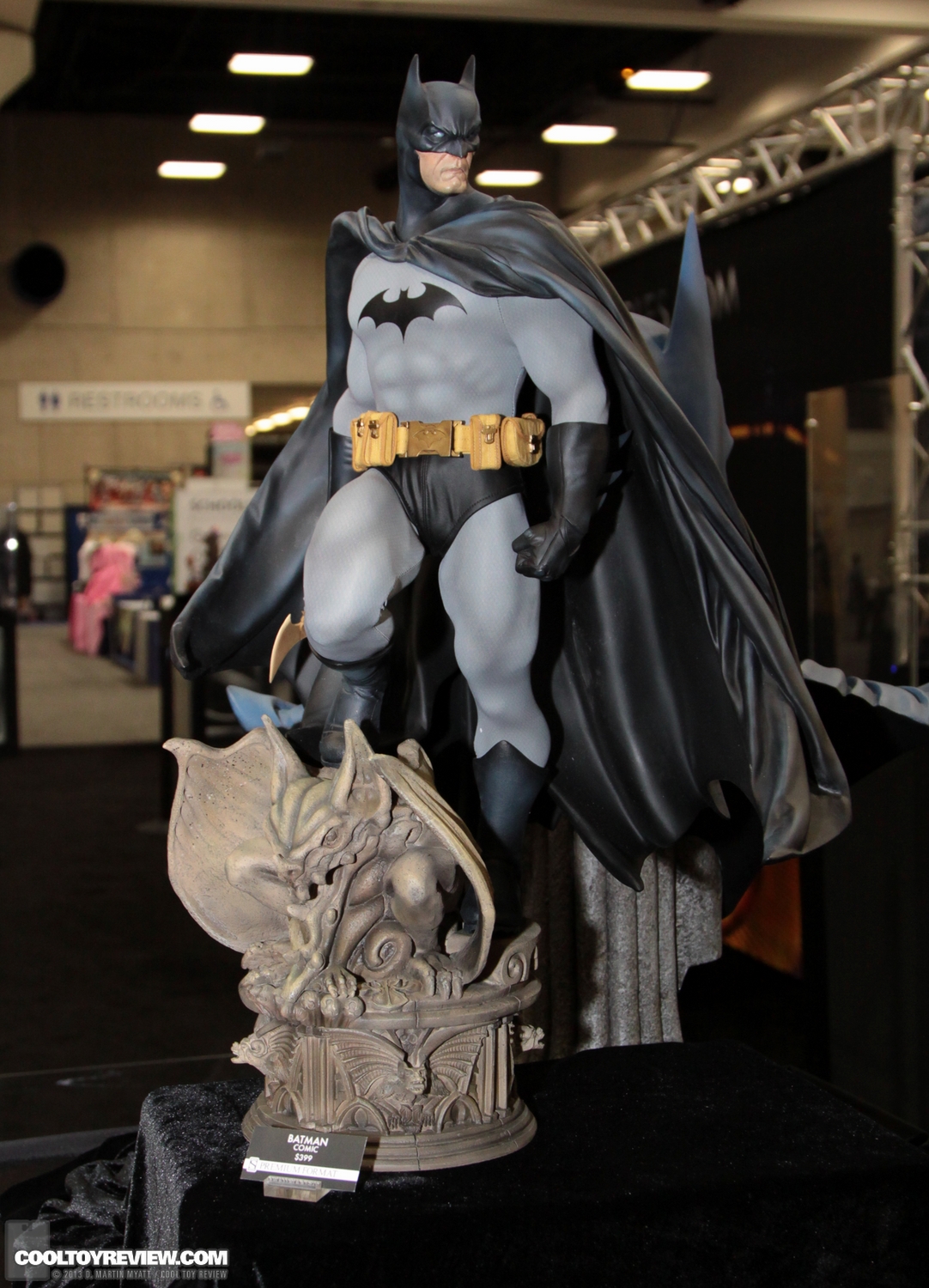 Sideshow Collectibles Batman Statue