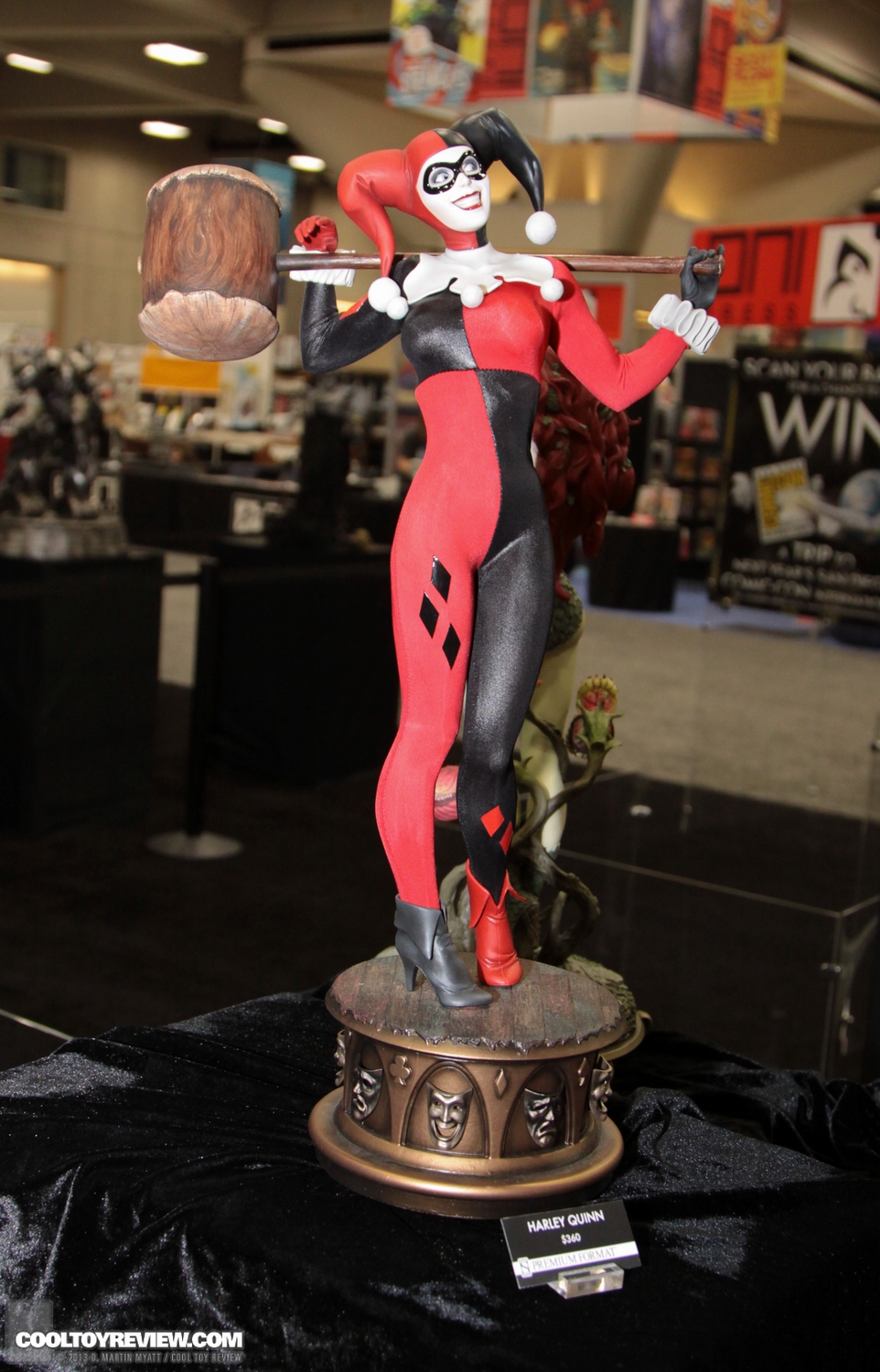 SDCC_2013_Sideshow_Collectibles_Thursday-039.jpg