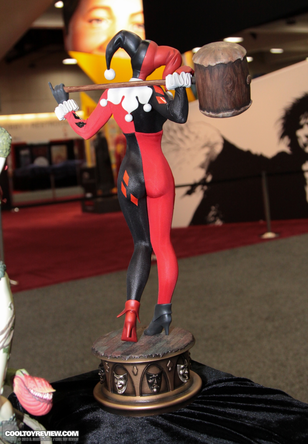 SDCC_2013_Sideshow_Collectibles_Thursday-041.jpg