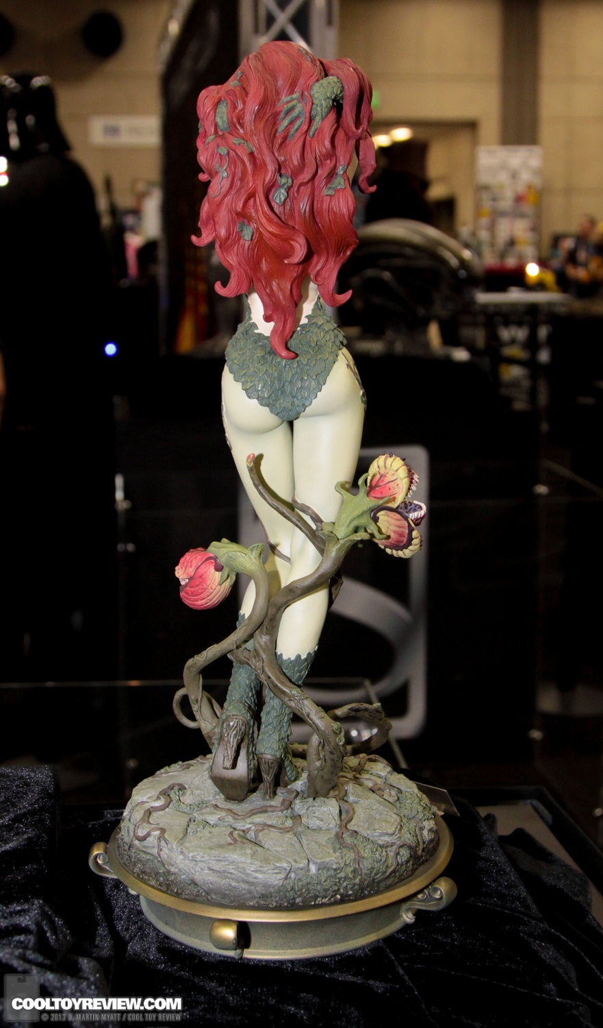 SDCC_2013_Sideshow_Collectibles_Thursday-048.jpg
