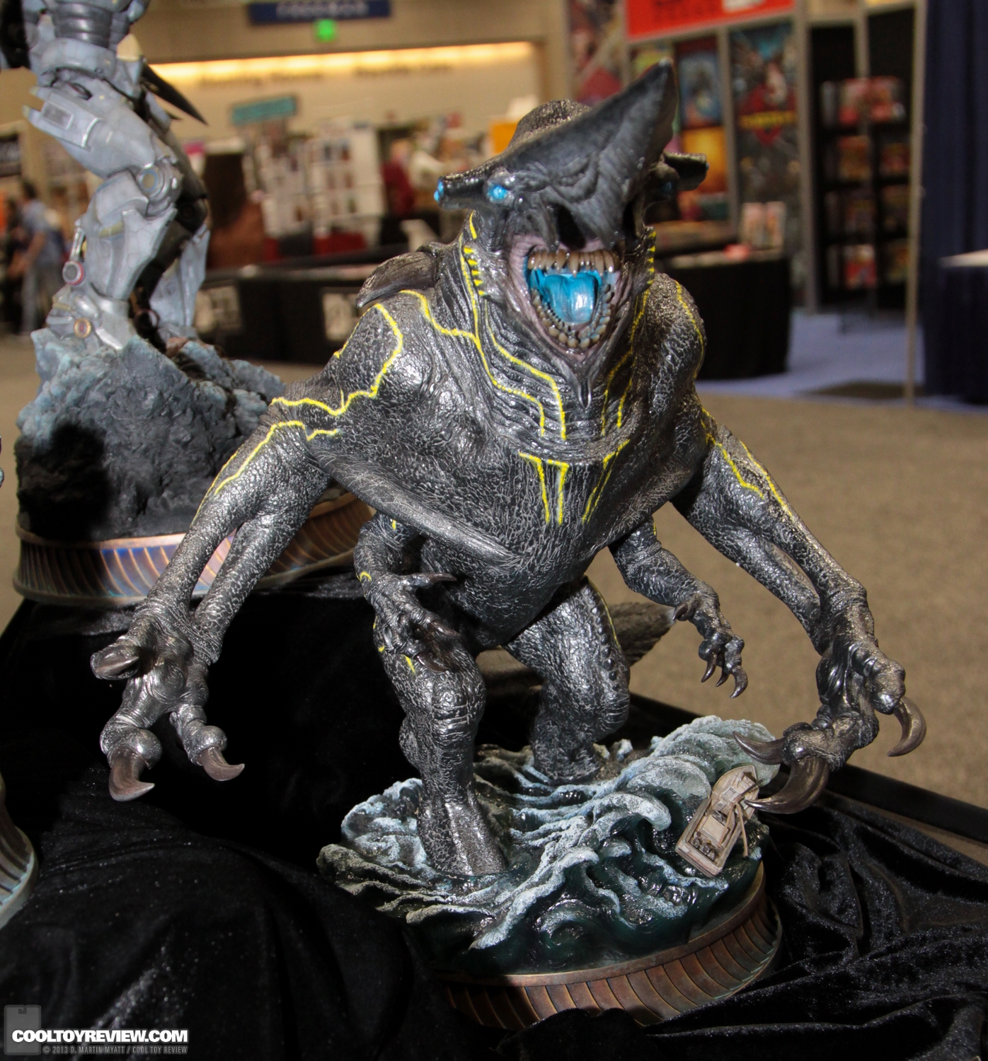 SDCC_2013_Sideshow_Collectibles_Thursday-083.jpg