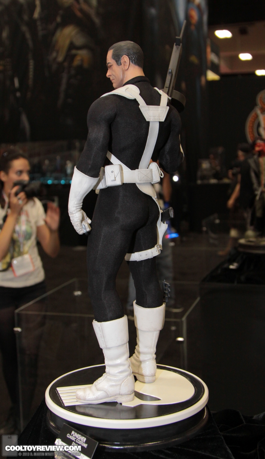 SDCC_2013_Sideshow_Collectibles_Thursday-147.jpg