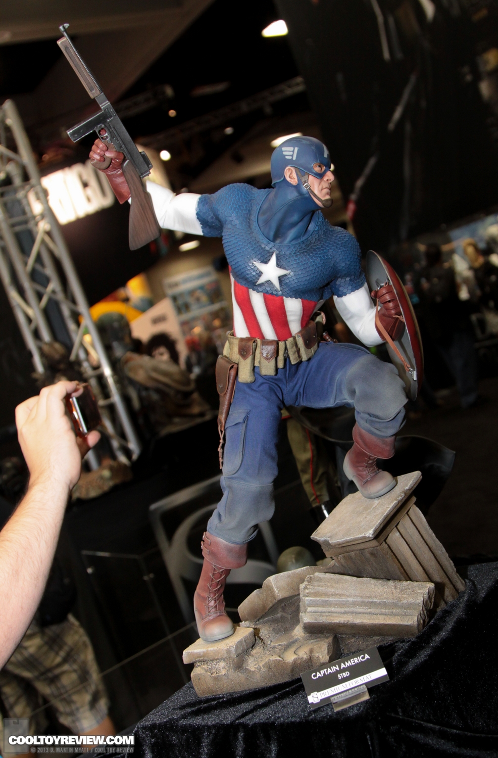 SDCC_2013_Sideshow_Collectibles_Thursday-161.jpg
