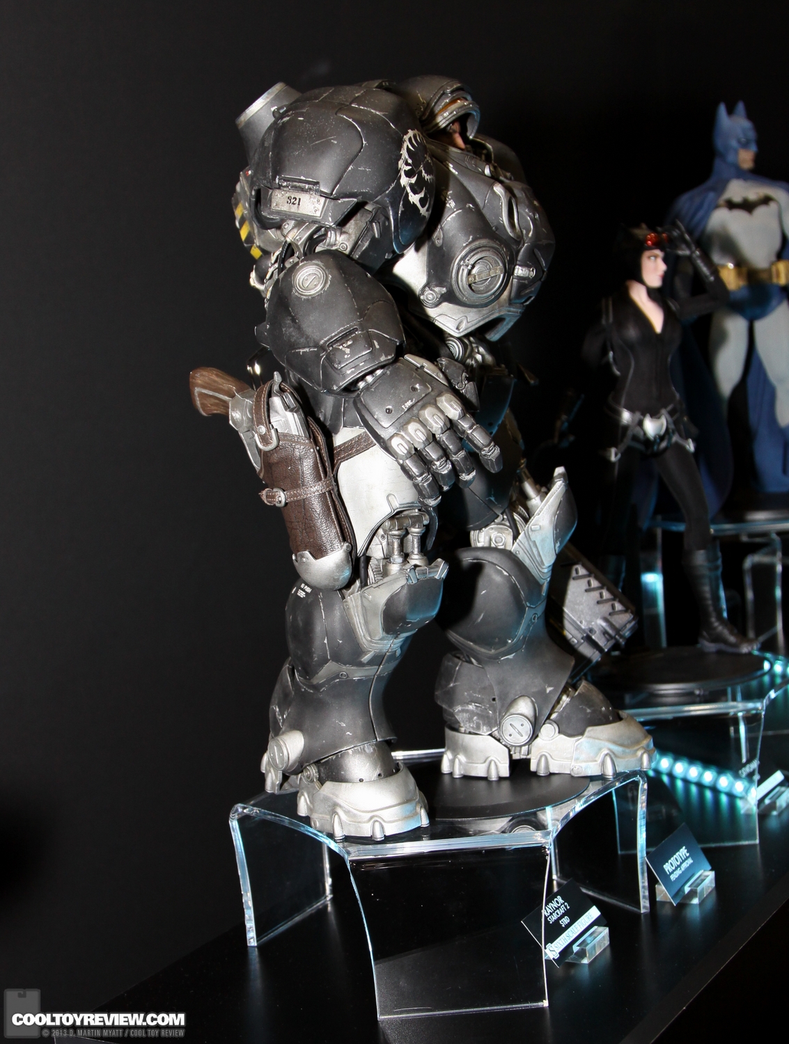 SDCC_2013_Sideshow_Collectibles_Wed-015.jpg