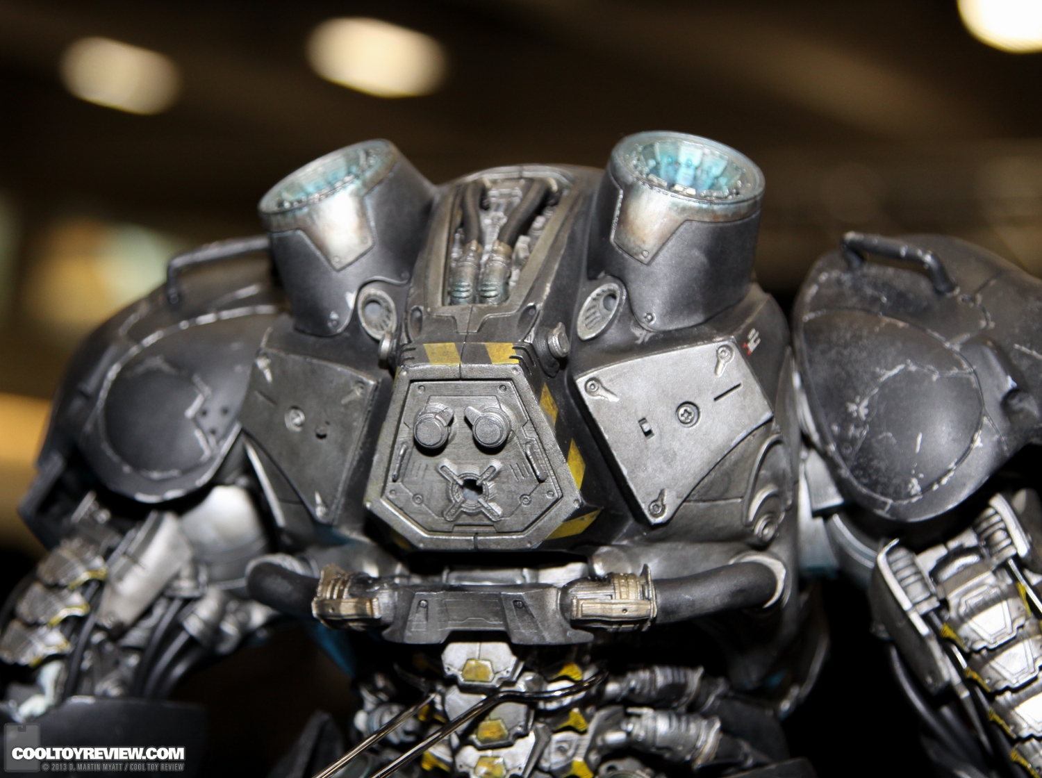 SDCC_2013_Sideshow_Collectibles_Wed-019.jpg
