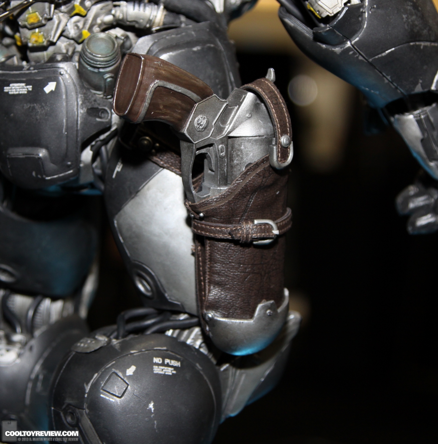 SDCC_2013_Sideshow_Collectibles_Wed-020.jpg