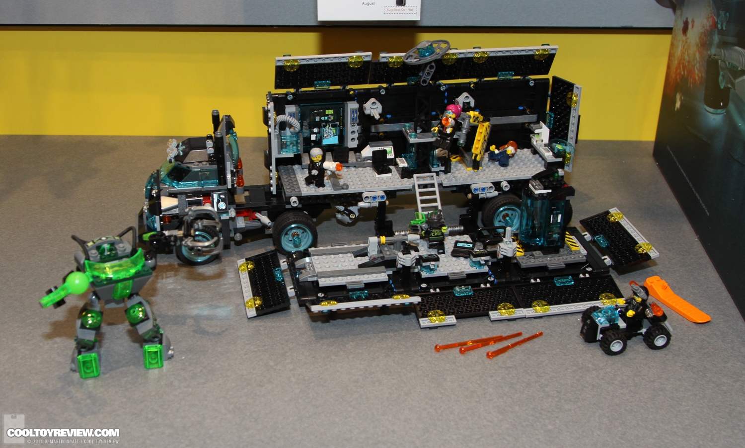 Toy-Fair-2014-LEGO-161.jpg
