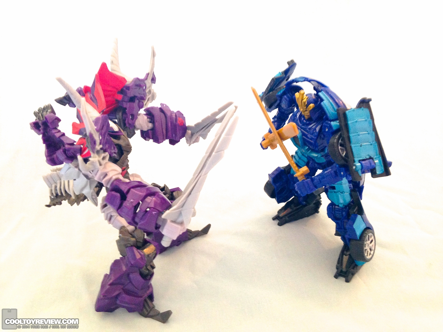 Transformers-Age-of-Extinction-Hasbro-Action-Figures-Review-010.jpg