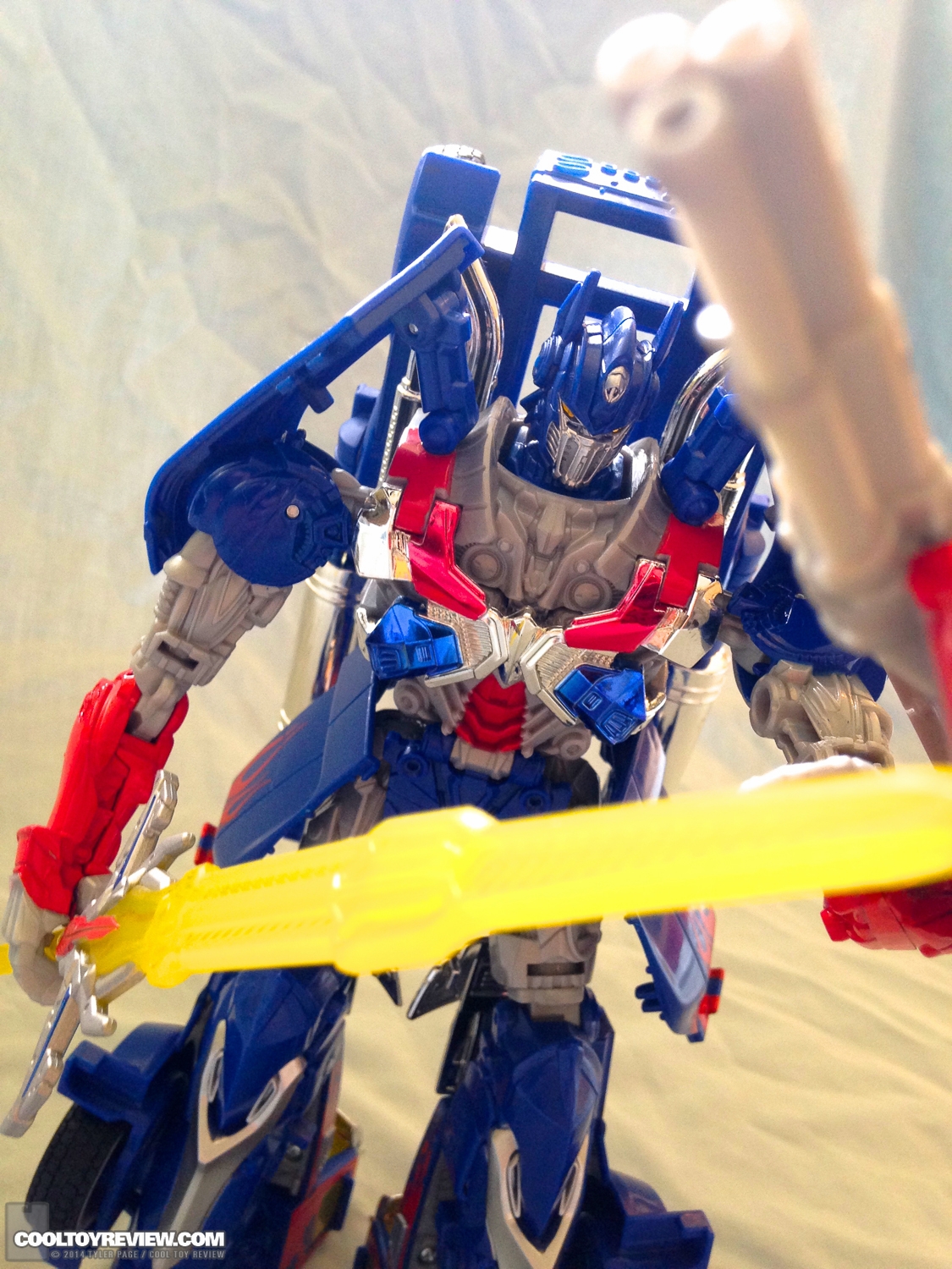 Transformers-Age-of-Extinction-Hasbro-Action-Figures-Review-020.jpg