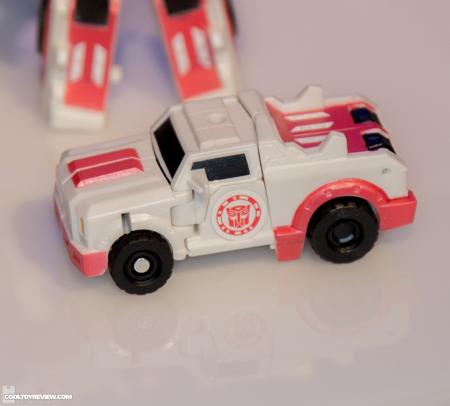 NYCC-2015-Hasbro-Transformers-008.jpg