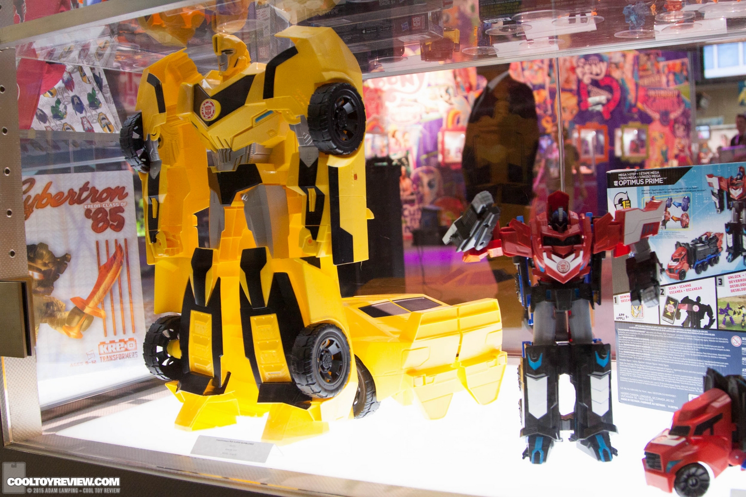 san-diego-comic-con-2015-hasbro-transformers-012.jpg