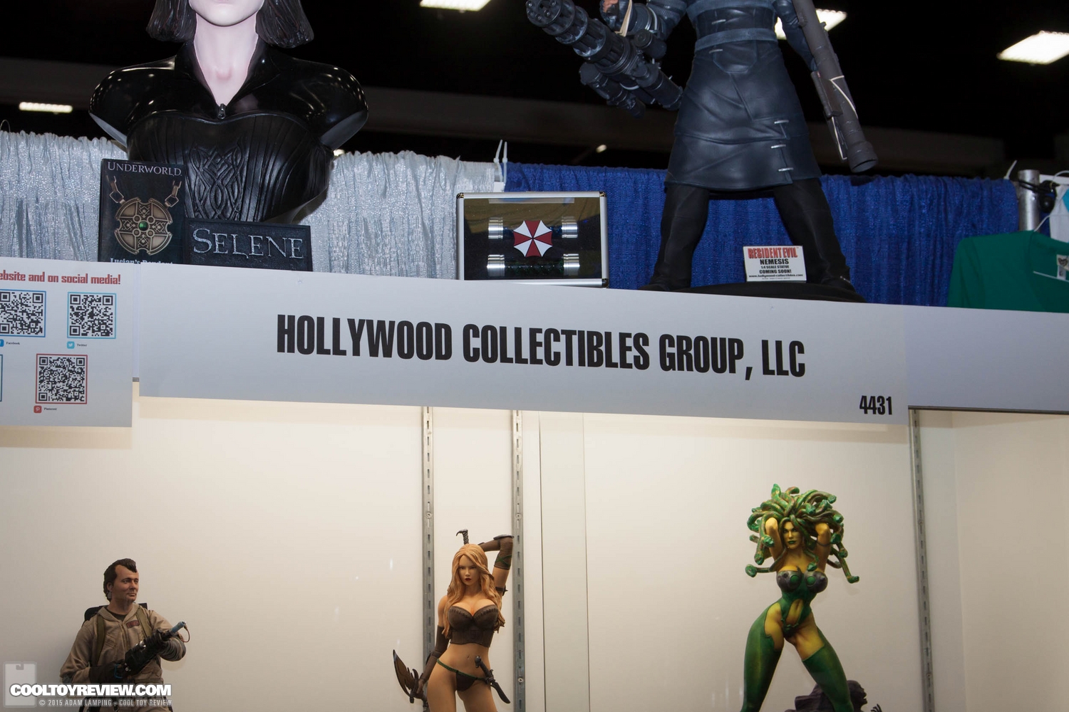 san-diego-comic-con-2015-hollywood-collectibles-group-001.jpg