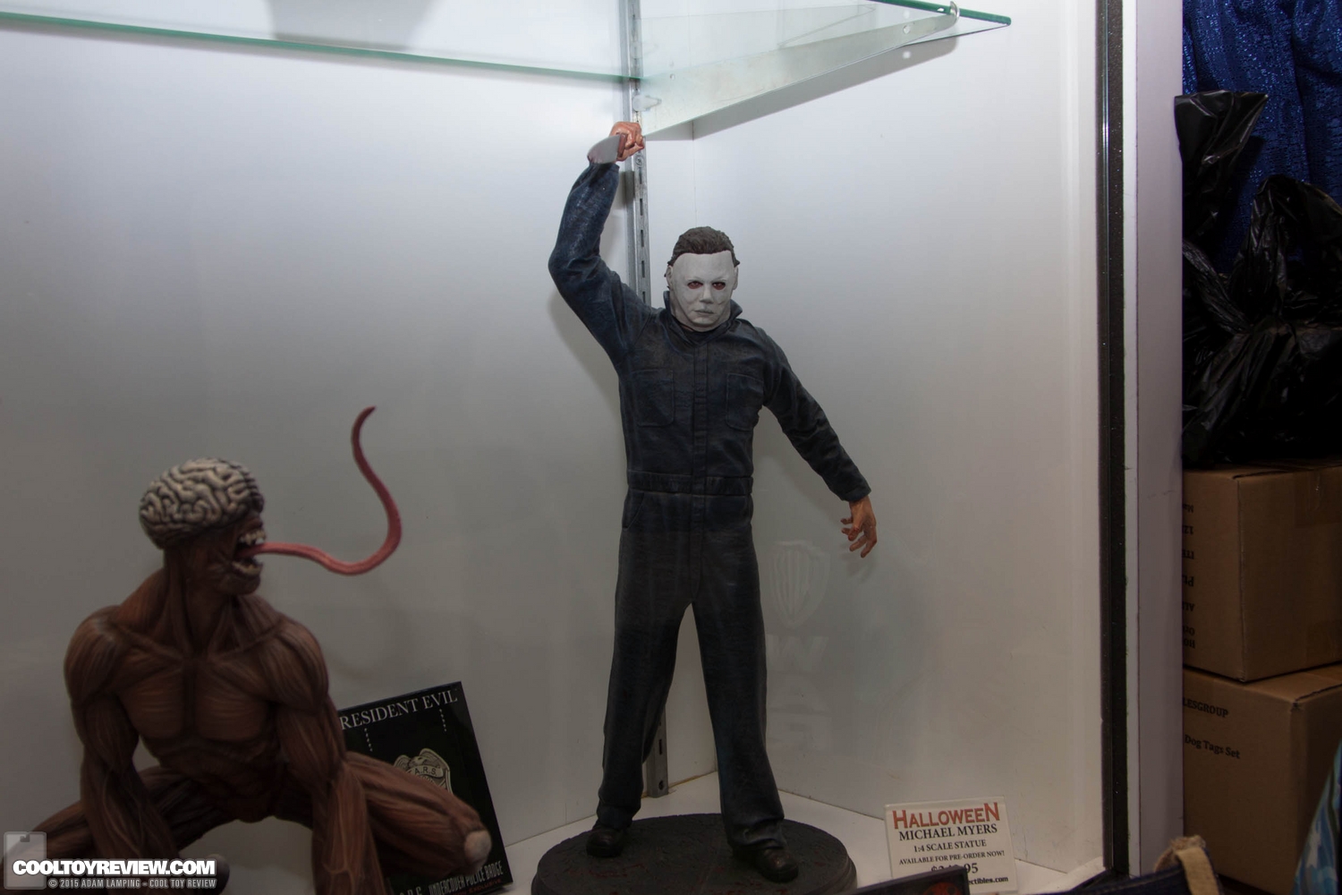 san-diego-comic-con-2015-hollywood-collectibles-group-016.jpg