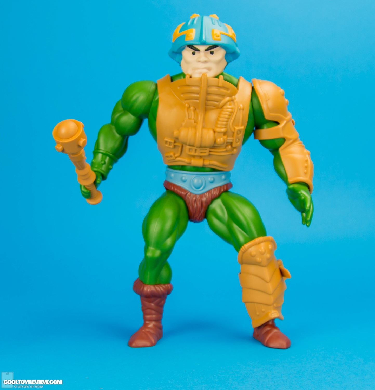 Mattel-MOTUC-Giant-Man-At-Arms-001.jpg