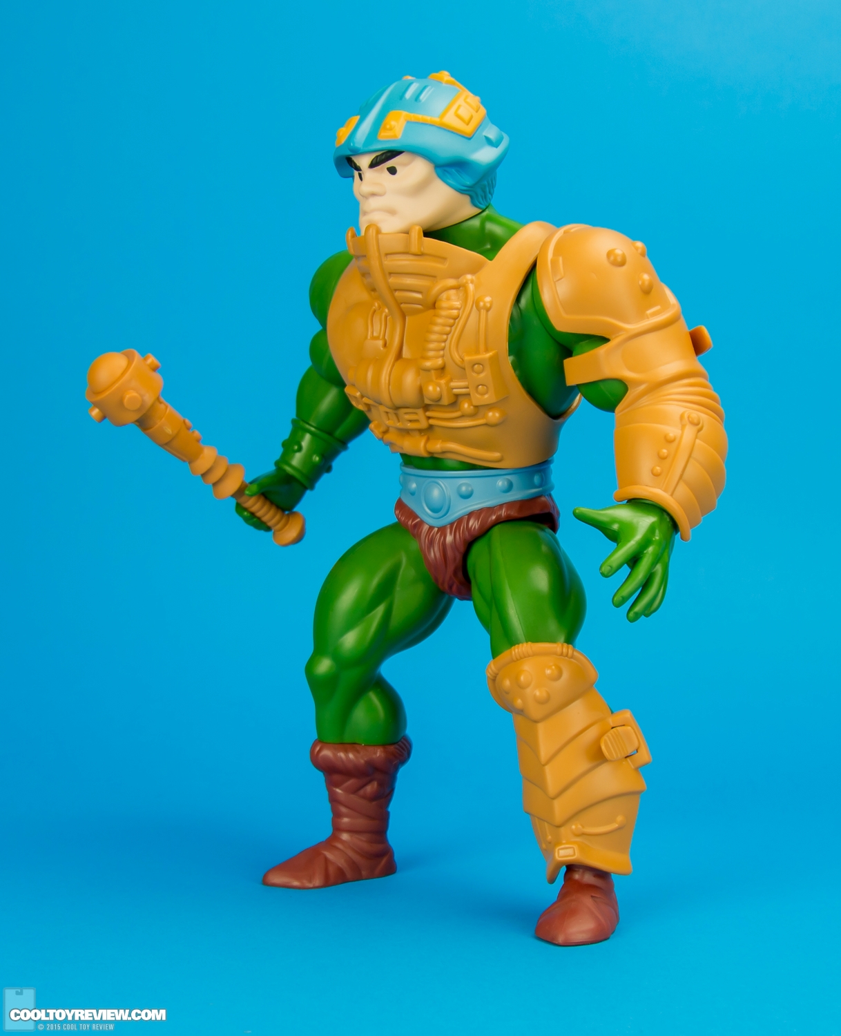 Mattel-MOTUC-Giant-Man-At-Arms-003.jpg