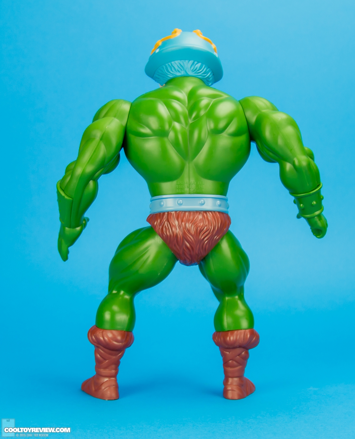 Mattel-MOTUC-Giant-Man-At-Arms-008.jpg