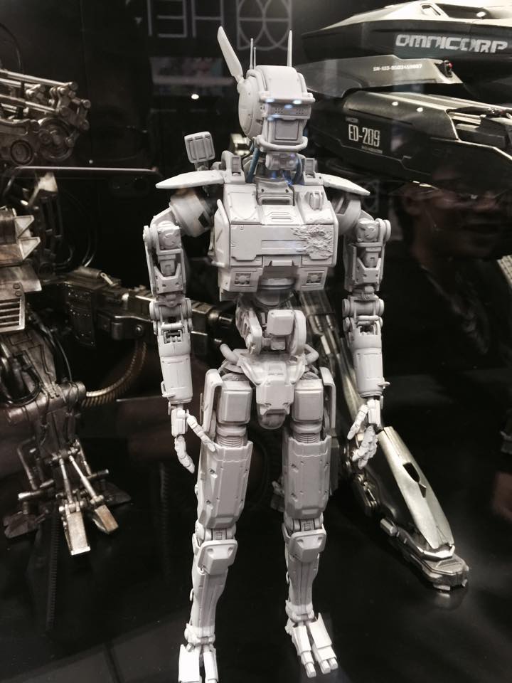 http://www.cooltoyreview.com/2015/threezero-chappie-030615.jpg