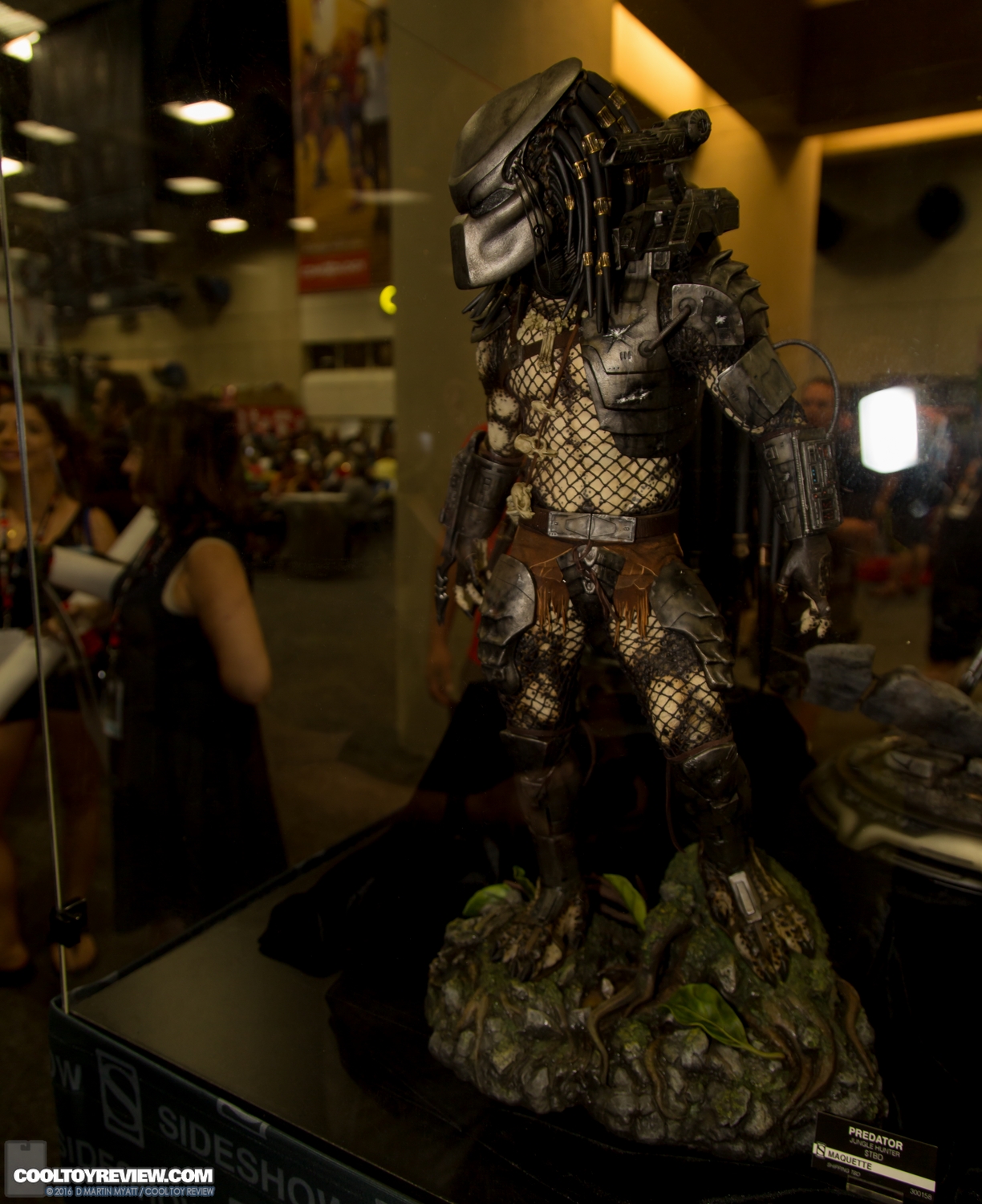 2016-SDCC-Sideshow-Collectibles-010.jpg