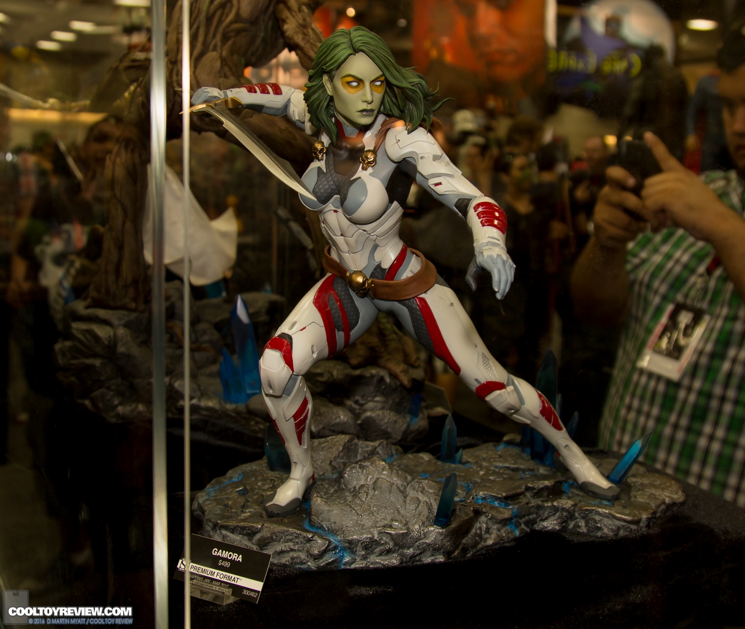 2016-SDCC-Sideshow-Collectibles-028.jpg
