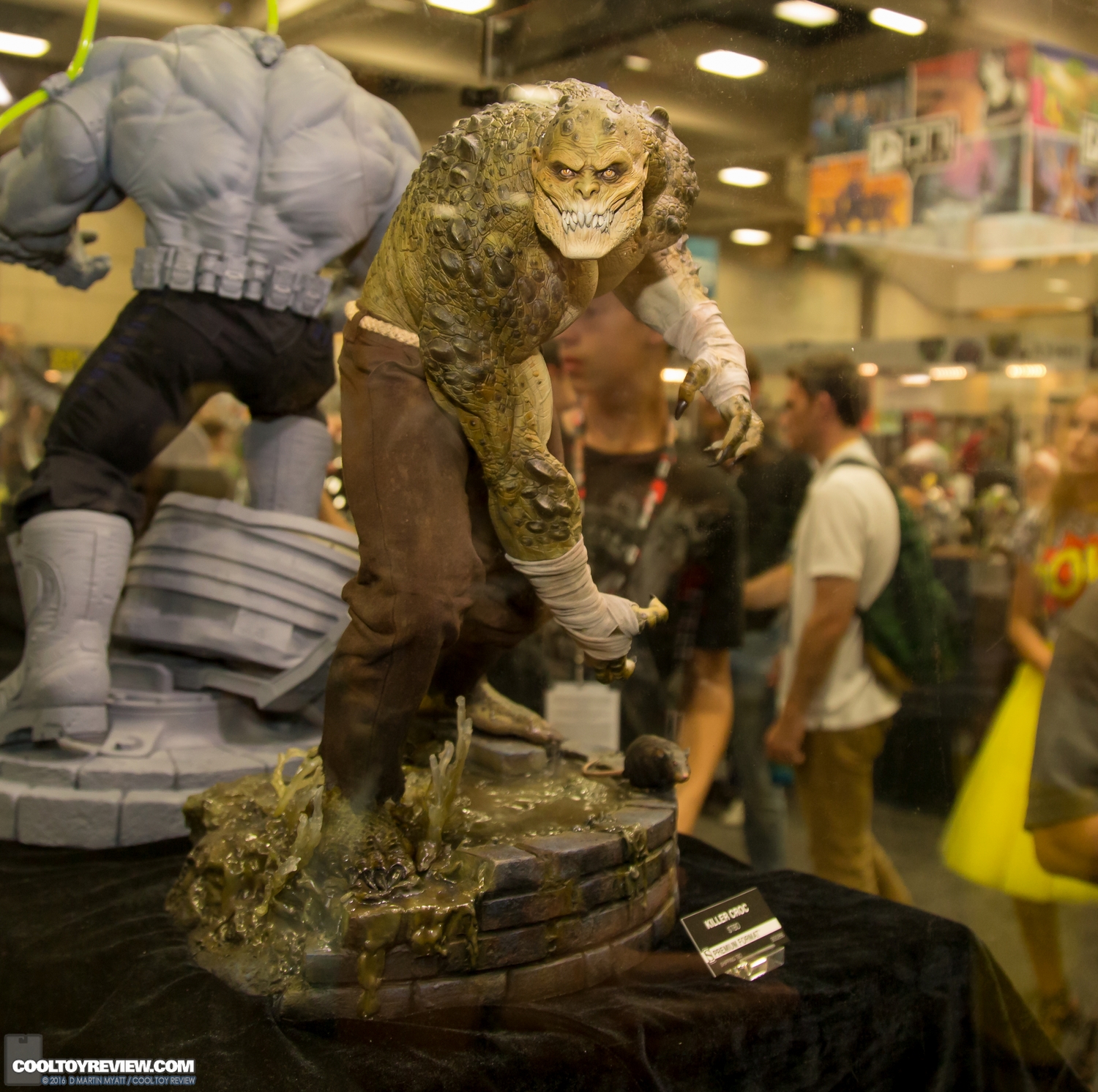 2016-SDCC-Sideshow-Collectibles-063.jpg