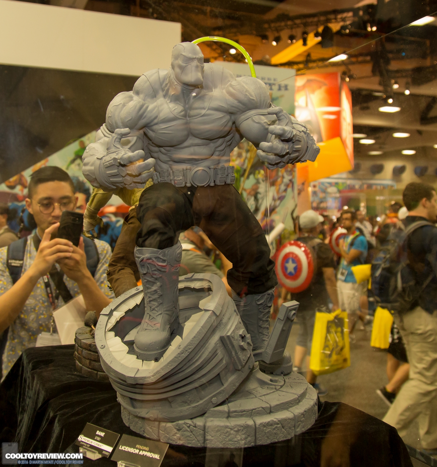 2016-SDCC-Sideshow-Collectibles-064.jpg
