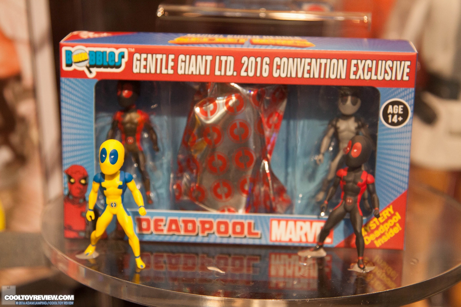 san-diego-comic-con-gentle-giant-booth-047.jpg