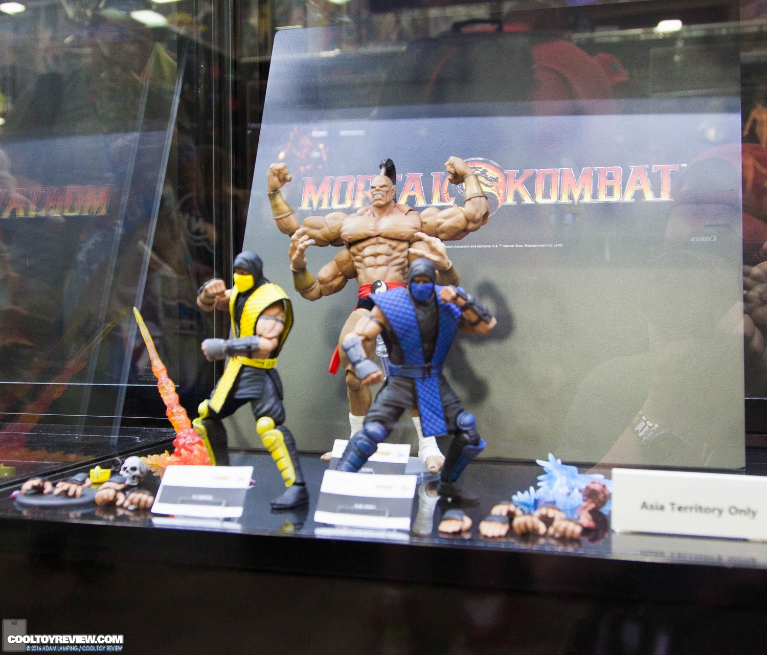 san-diego-comic-con-storm-collectibles-booth-016.jpg