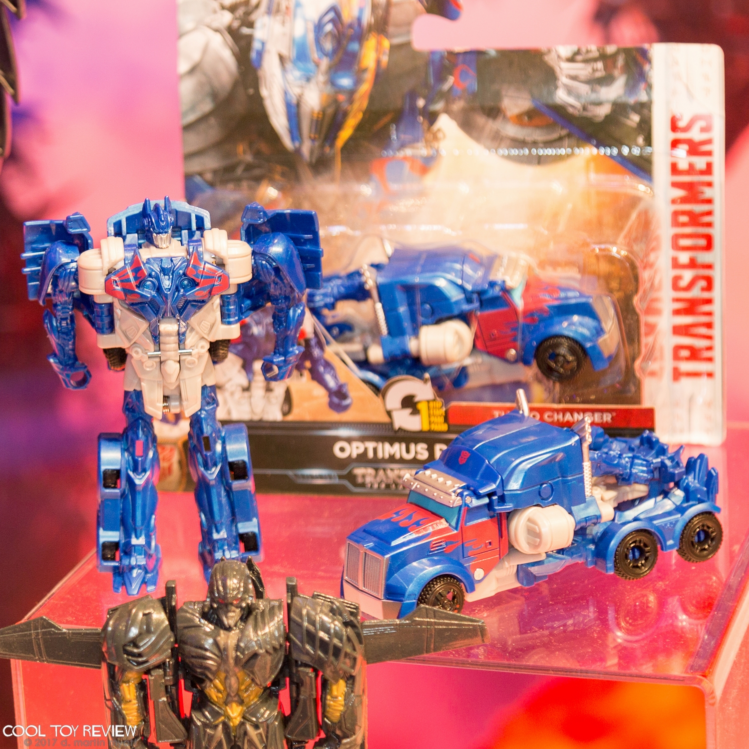 Hasbro-Transformers-2017-International-Toy-Fair-051.jpg
