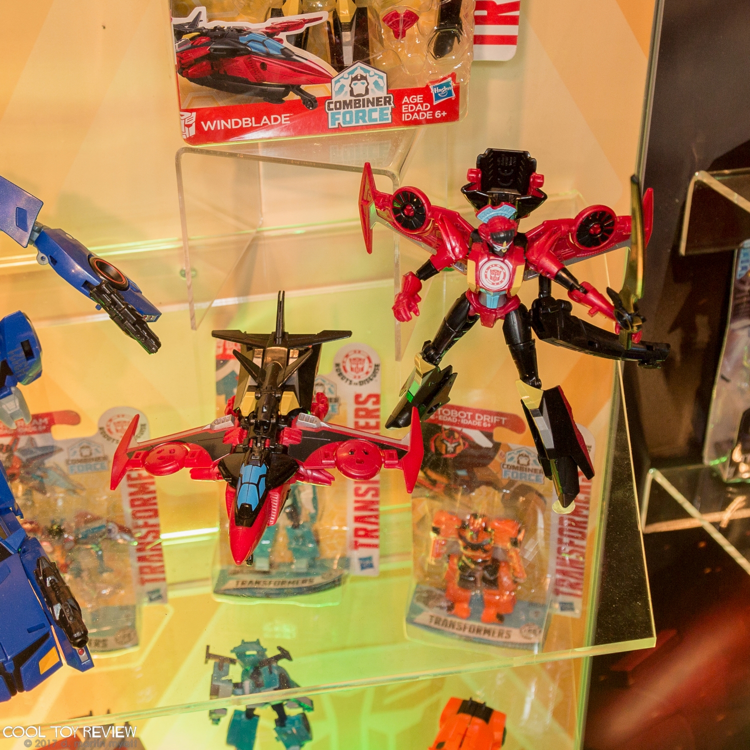 Hasbro-Transformers-2017-International-Toy-Fair-113.jpg