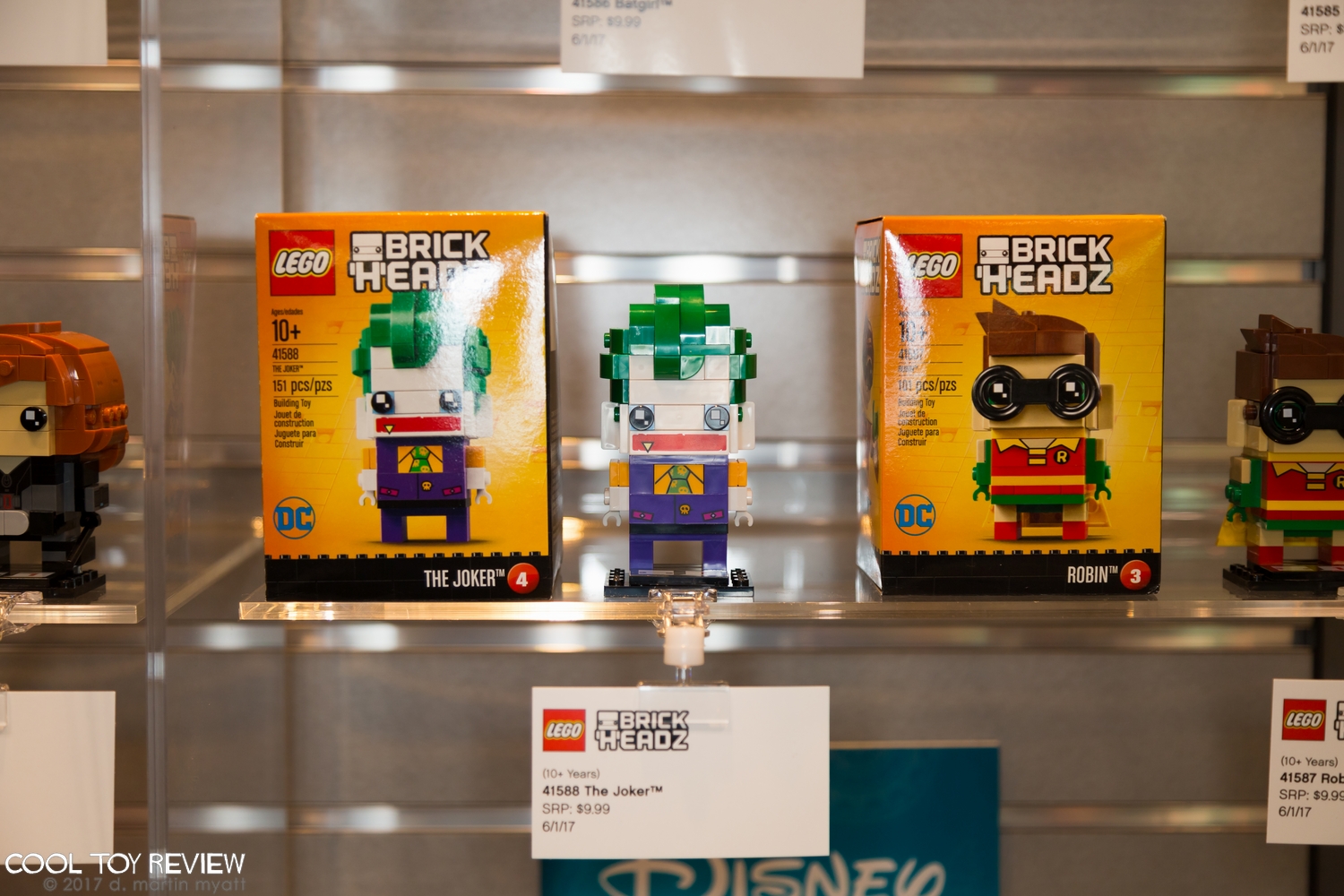 LEGO-2017-International-Toy-Fair-Brick-Headz-010.jpg