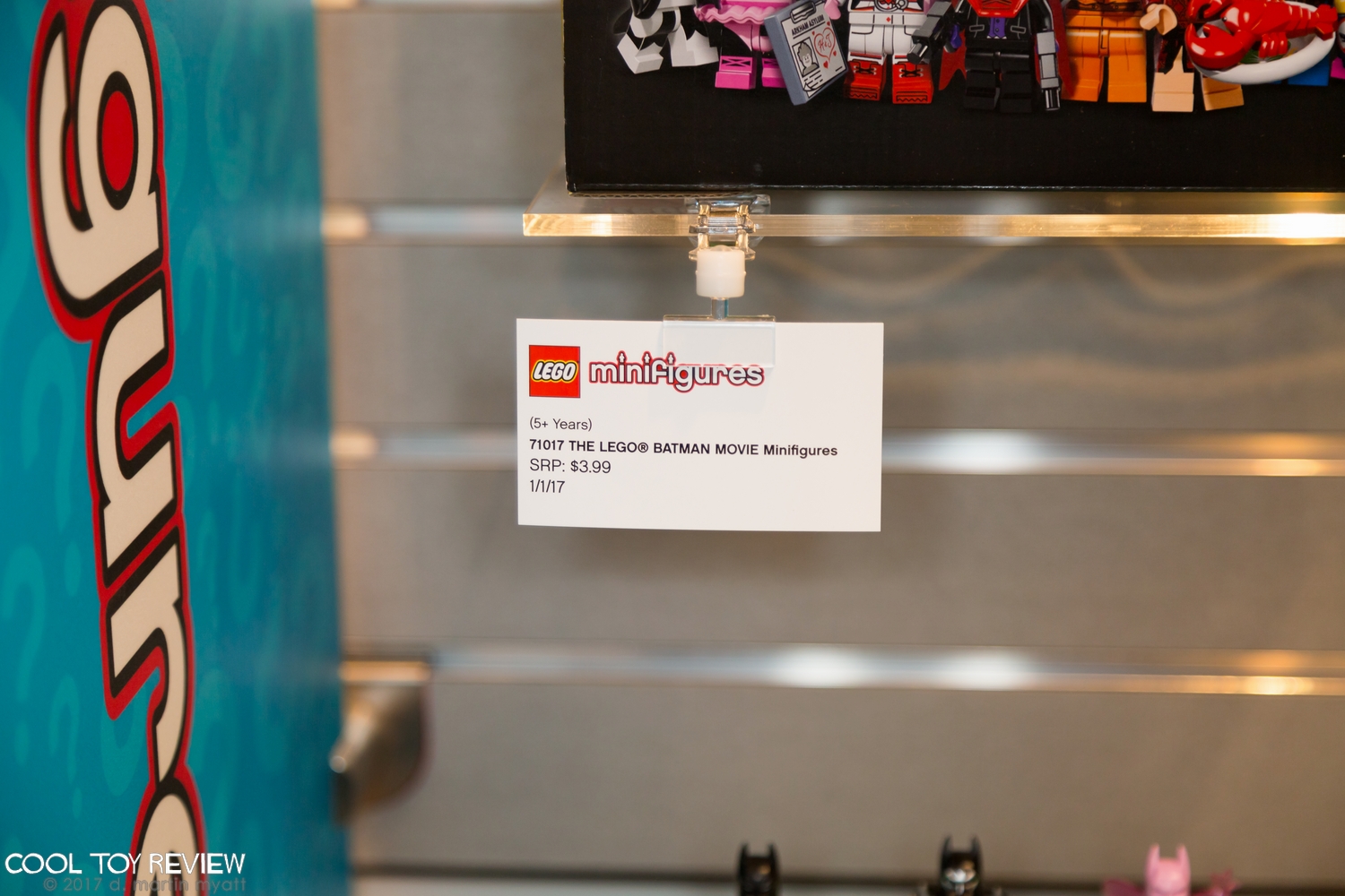 LEGO-2017-International-Toy-Fair-Minifigures-003.jpg