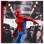 Hot-Toys-MMS426-Spider-Man-Homecoming-Deluxe-009.jpg