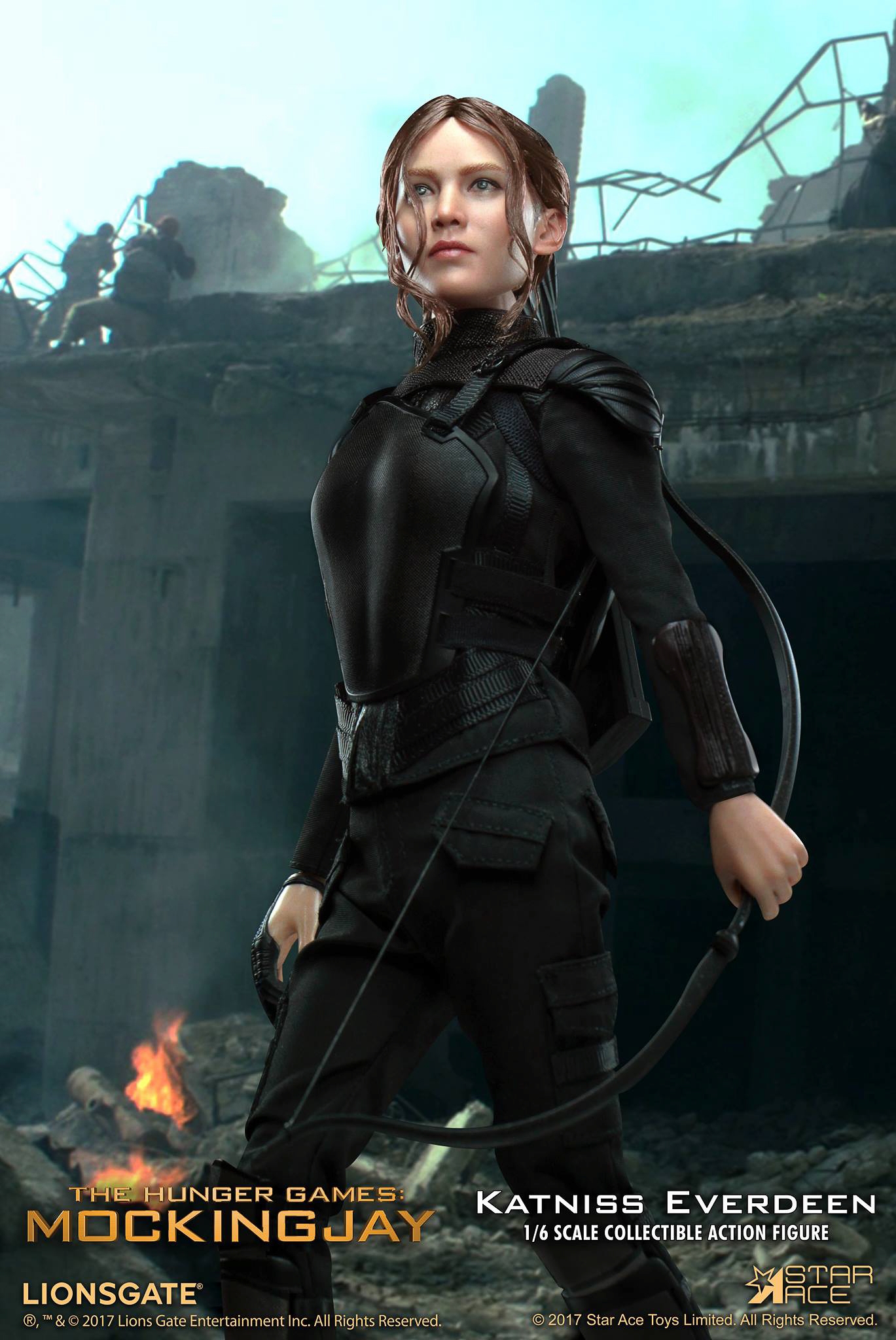 Star-Ace-Toys-Ltd-Katniss-Everdeen-Mockingjay-002.jpg