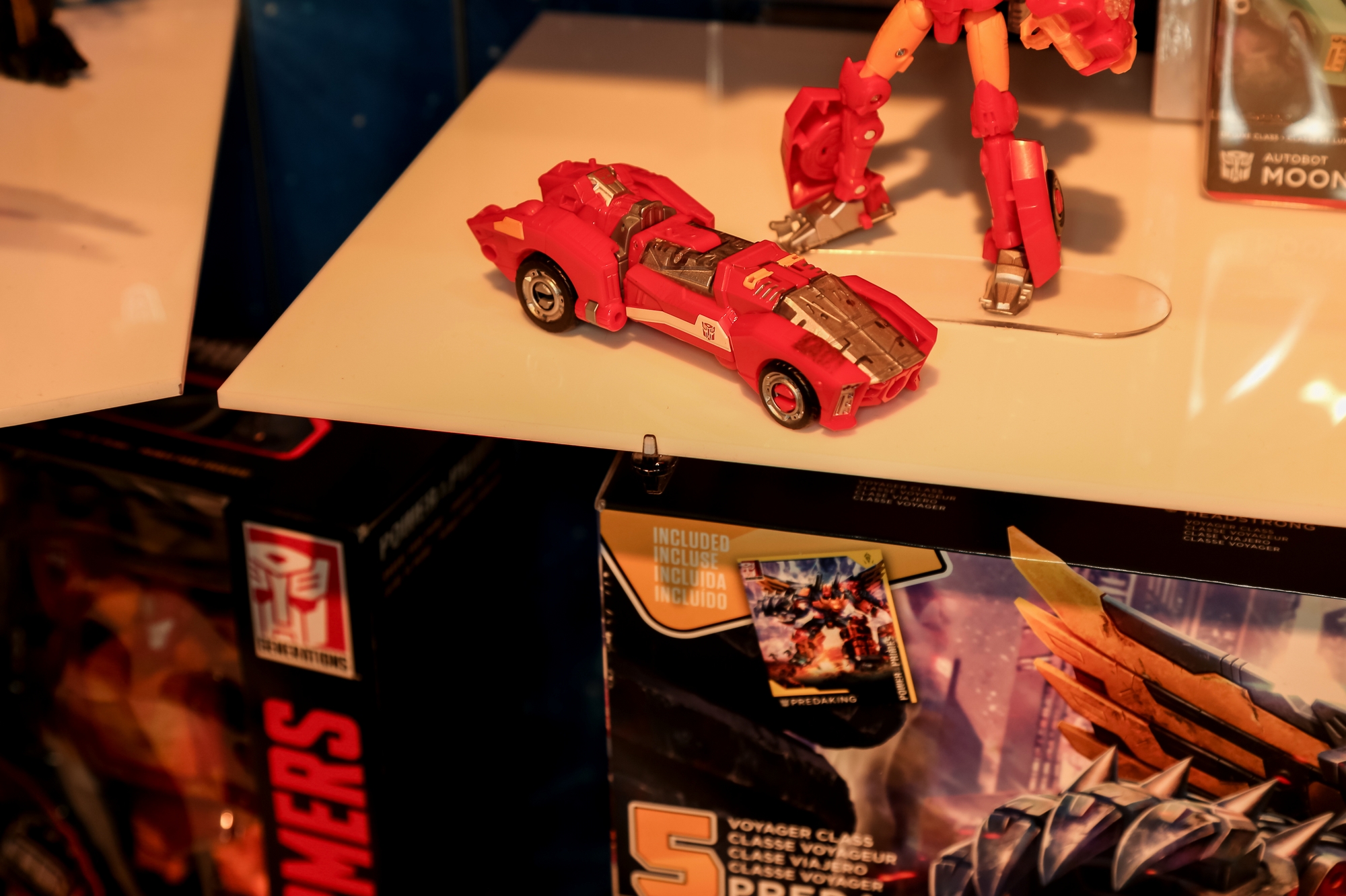 2018-International-Toy-Fair-Hasbro-Transformers-008.jpg