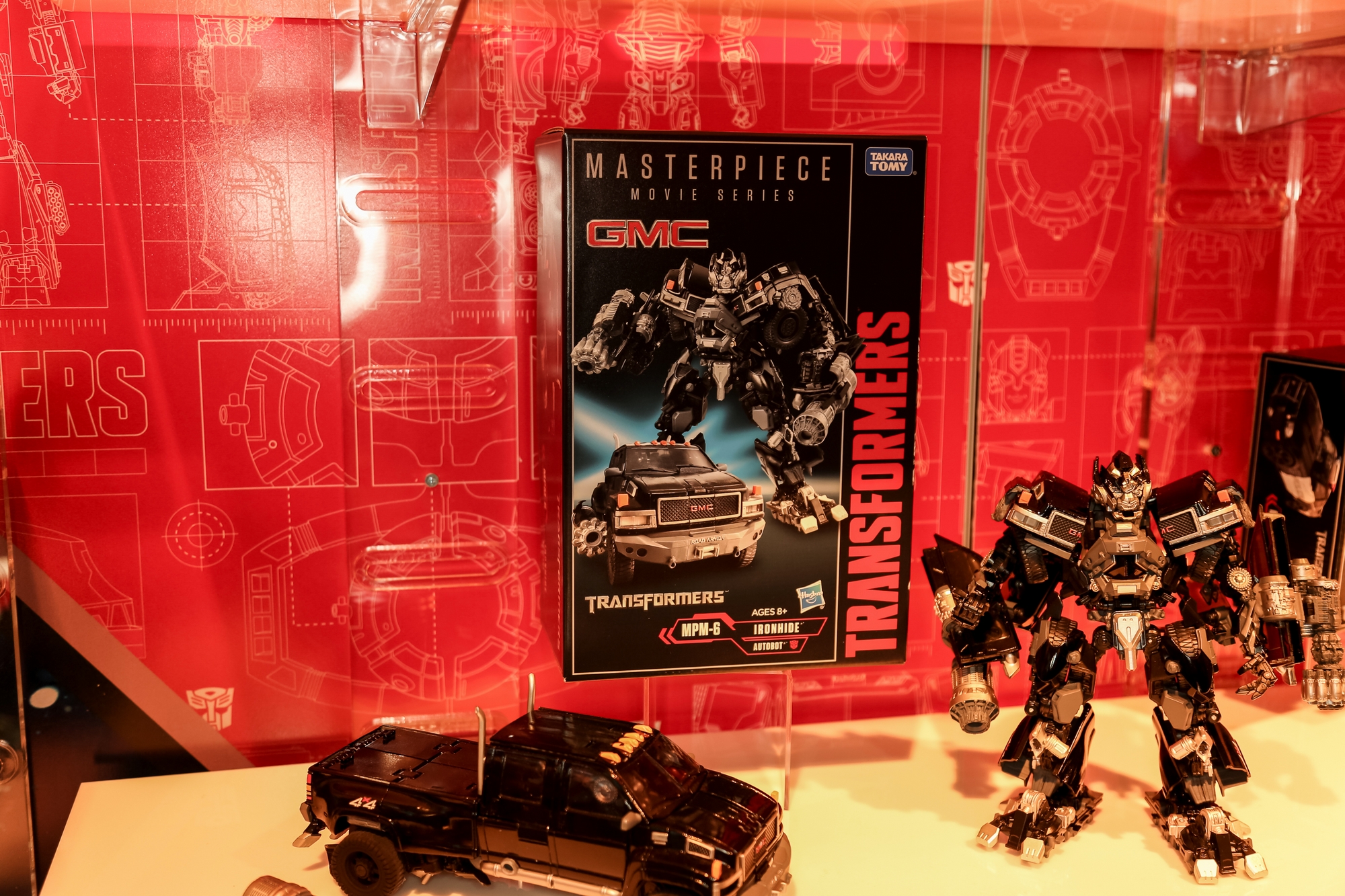 2018-International-Toy-Fair-Hasbro-Transformers-012.jpg