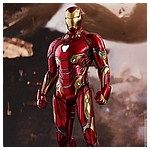 Hot-Toys-MMS473D23-Avengers-Infinity-War-Iron-Man-Collectible-Figure-016.jpg