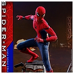 Hot Toys - SMHC - 1-4 Spider-Man collectible figure_PR2.jpg